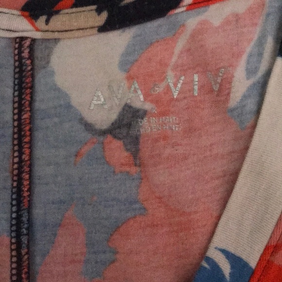 Ava & Vic Splatter Pattern Flowy Tank - Picture 3 of 5